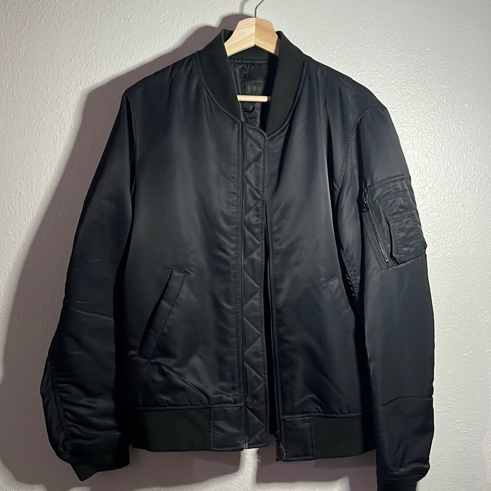 Uniqlo Black Label MA-1 Bomber Black sz L
